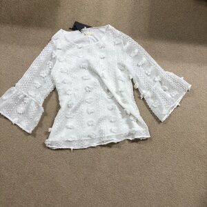 Amoli Dani White Dot Top Chic Textured Women's Blouse Small NWT